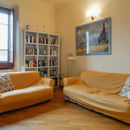 2 Bedroom Cozy In Florence