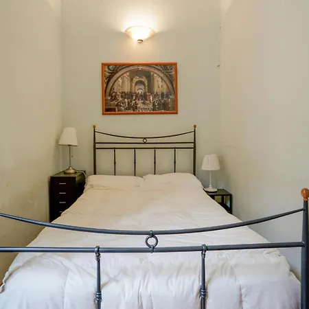 2 Bedroom Cozy In